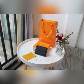 LV ZIPPY Кошелек на молнии Модель M60067 Идеальный выбор для гор