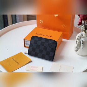 LV ZIPPY Кошелек на молнии Модель M60067 Идеальный выбор для гор