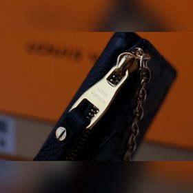 LV Многофункциональный чехол для карт с застежкой-молнией Модель