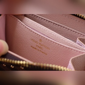 LV ZIPPY Кошелек на молнии Артикул： N60250 Заклепки с узором D