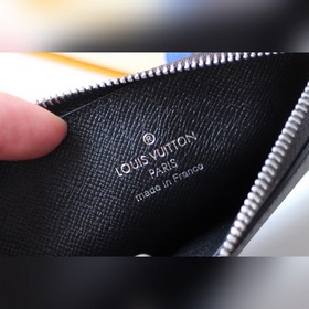 LV Новый кошелек с застежкой-монетодержателем Артикул： M64038 