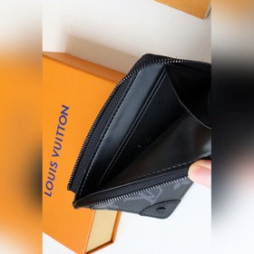 LV Артикул： M80556 Кошелек Изготовлен из элегантного полотна Mo