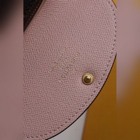 LV Кошелек для мелочи Артикул： M41939 Компактный, но чрезвычайн