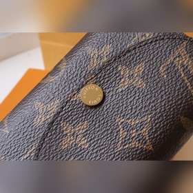 LV Кошелек для мелочи Артикул： M62361 Золотая застежка Компактн