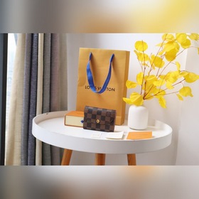 LV Кошелек для мелочи Артикул： M62361 Золотая застежка Компакт