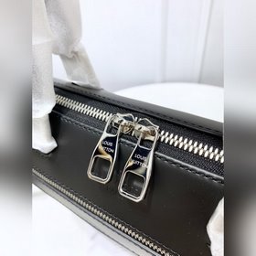 LV Модель N48260 Porte-Documents Jour Изготовлен из привлекательн