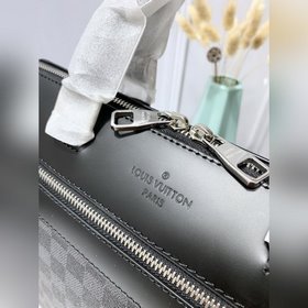 LV Модель N48260 Porte-Documents Jour Изготовлен из привлекательн