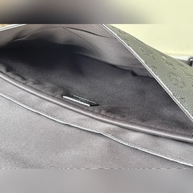 LV Артикул： M20835 Первый слой кожи Портфель Сдержанный дизайн и
