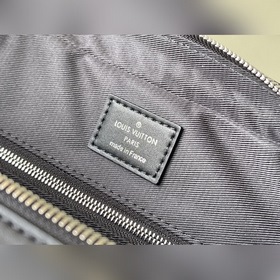 LV Артикул： M54404 Портфель Dandy, сочетающий в себе компактные 