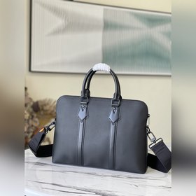 LV Модель： M57028 Черный кожаный портфель серии Armand, маленьки