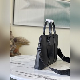 LV Модель： M57028 Черный кожаный портфель серии Armand, маленьки