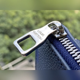 LV Модель： M57843 Sac Plat Zippé Портфель Зернистая кожа подчерк