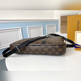 LV Модель M05 Porte-Documents Voyage Маленькая сумка для документ