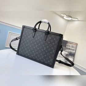 LV Модель M44952 Soft Trunk портфель Квадратная форма из ткани Mo