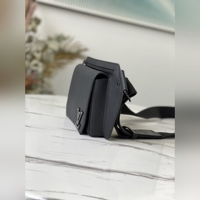 LV Модель： M57081 Aerogram Минималистичный дизайн из кожи телен