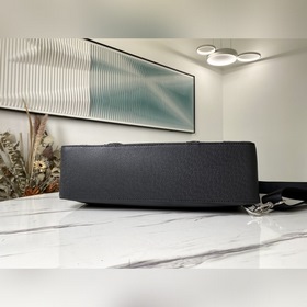 LV Модель： M30769  Брифинг-кейс двумя плечевыми ремнями Простор