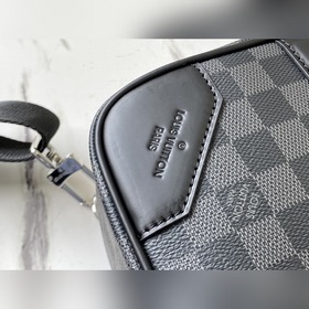 LV Артикул： N50051 Брифинг-бокс двумя плечевыми ремнями Простор