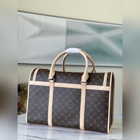 LV Артикул： M42022 Сумка Эта сумка для собак, изготовленная из т