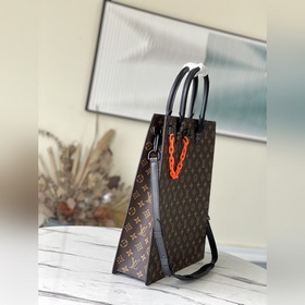 LV Артикул： M44475 Сумка через плечо Арт-директор мужской линии 