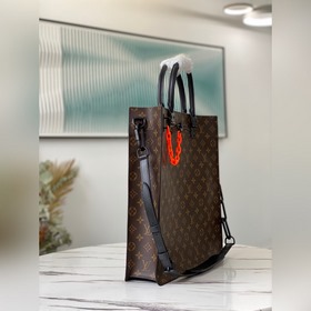 LV Сумка Sac Plat Артикул： M44475 Арт-директор мужской линии Ви
