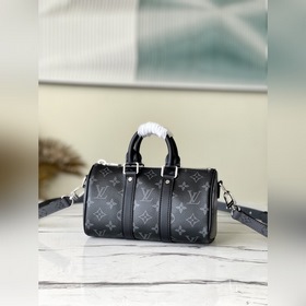 LV Модель： M45947 Сумка через плечо Сумка из черной кожи с черны
