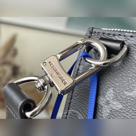 LV Модель： M46098 Сумка Эта сумка вдохновлена классическими моде