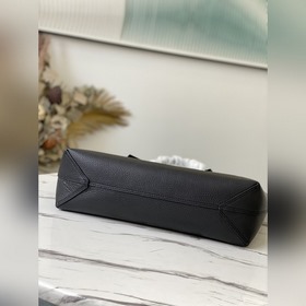 LV Модель： M52817 Сумка Cabas Voyage из кожи Мягкая кожа Taurill