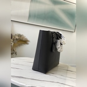 LV Модель： M52817 Сумка Cabas Voyage из кожи Мягкая кожа Taurill