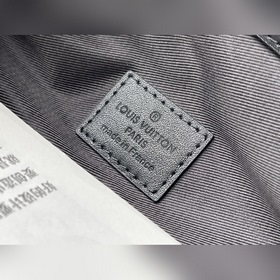 LV Артикул： M58493 Кожа с тиснением, черный портфель Новая моде