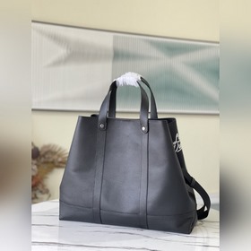 LV ote Journey сумка Модель： M59373 Японский дизайнер Nigo пред