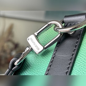 LV Модель： M59949 Сумка через плечо Эта сумка изготовлена из пар