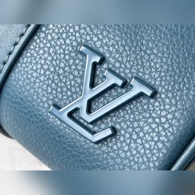 LV Модель： M81003 Сумка через плечо Эта сумка воплощает классиче