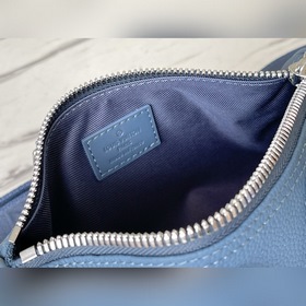 LV Модель： M81003 Синяя сумка через плечо Keepall XS — это мини-