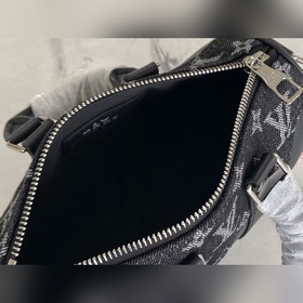LV Модель： M90689 Черный Ручная сумка через плечо 2021-22 Осень