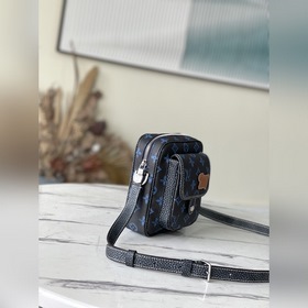LV Артикул： M81854 Мини-сумка Изготовлена из фирменного матери