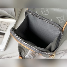 LV Артикул： M43884 Сумка для фотоаппарата Изготовлена из блестя