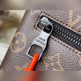 LV Артикул： M44484 Сумка Все необходимое всегда под рукой. Класс