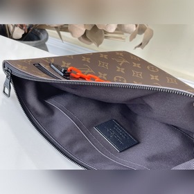 LV Артикул： M44484 Сумка Все необходимое всегда под рукой. Класс