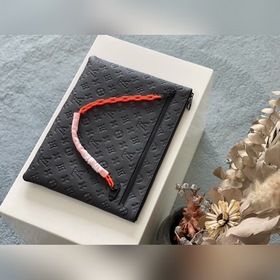 LV Артикул： M67461 Сумка-клатч  Классический дизайн с двумя отд