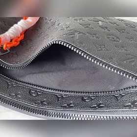 LV Артикул： M67461 Сумка-клатч  Классический дизайн с двумя отд