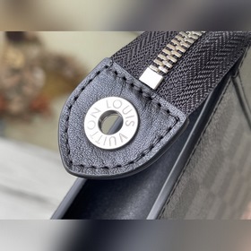 LV Артикул： N64605 Клатч с мотивом печати Классическая сумка из