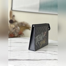 LV Артикул： N64605 Клатч с мотивом печати Классическая сумка из