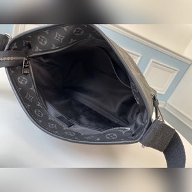 LV Модель M45214, 45216 Besace Zippée Сумка среднего размера Совр