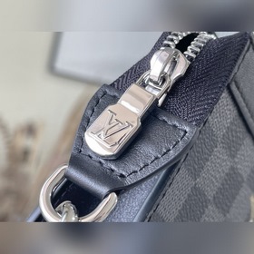 LV Артикул： N64608  Gaston Wearable Wallet Сумка Изготовлена из