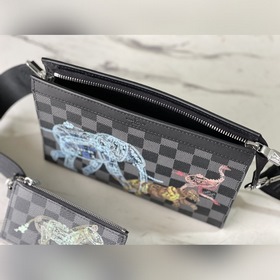 LV Артикул： N64608  Gaston Wearable Wallet Сумка Изготовлена из
