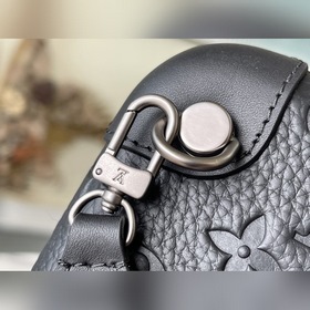 LV Артикул： M20439  Сумка Horizon Clutch Сумка Horizon Clutch и