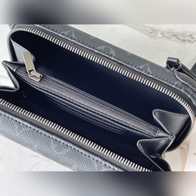LV Модель： M45579 Новая сумка Horizon Clutch Изготовлена из ткан