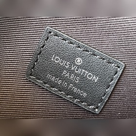 LV Модель： M81783 Черная кожаная сумка через плечо Классические 