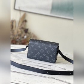 LV Модель： M81783 Черная кожаная сумка через плечо Классические 