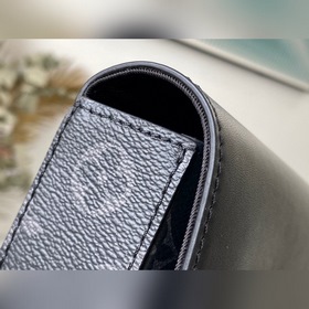 LV Артикул： M80107 Черный цветок Сумка Pochette Steamer Классич